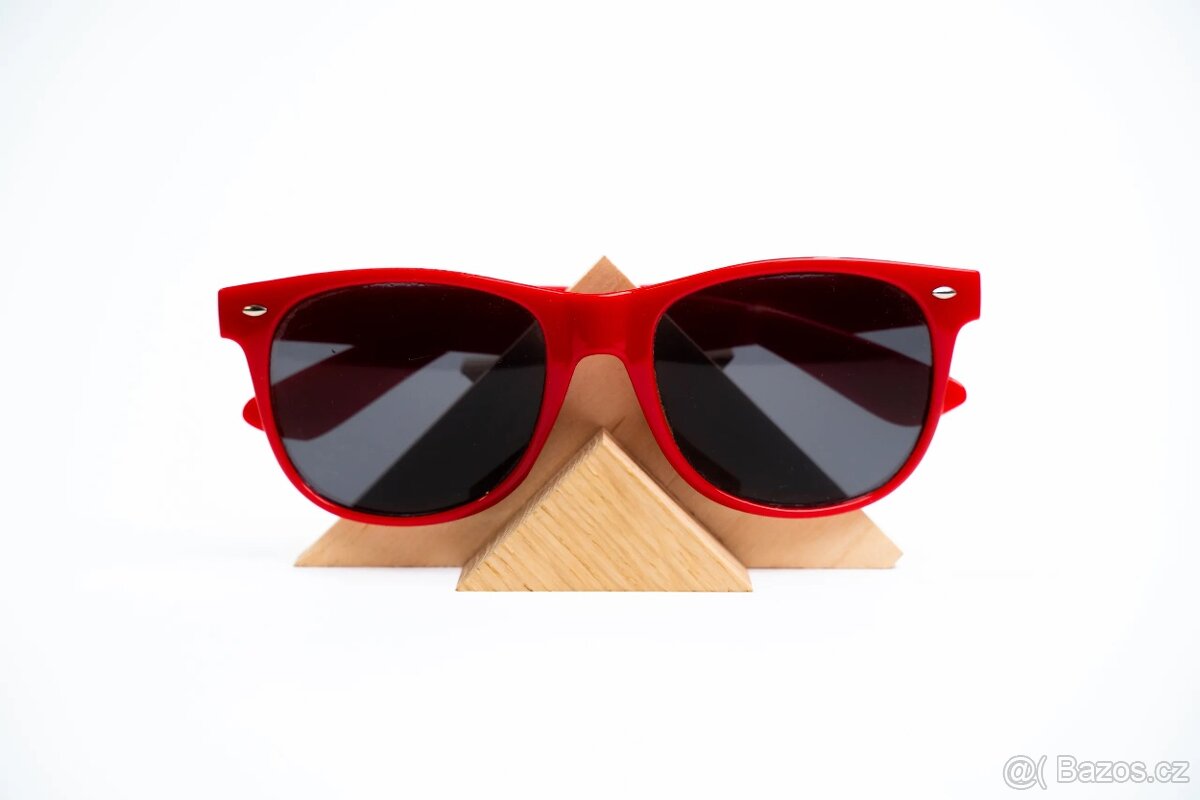 Dřevěný stojan na brýle – Space root - 5