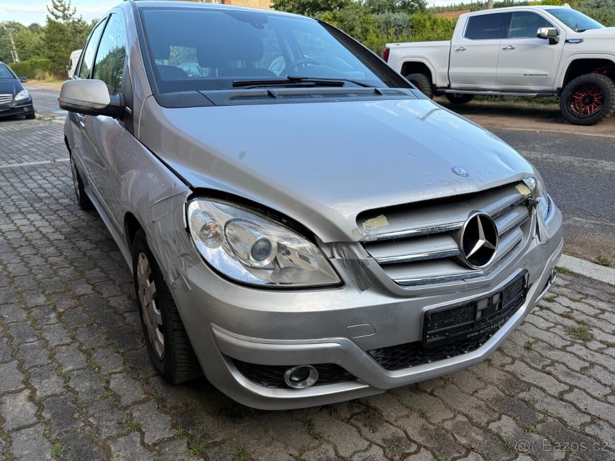 Mercedes benz B245,B246 - 5