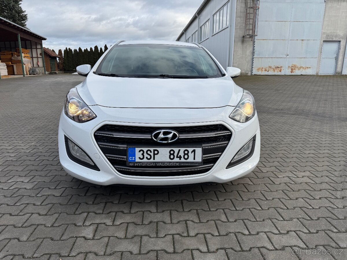 Hyundai i30, 1,6i 99kW, man. ČR - 5