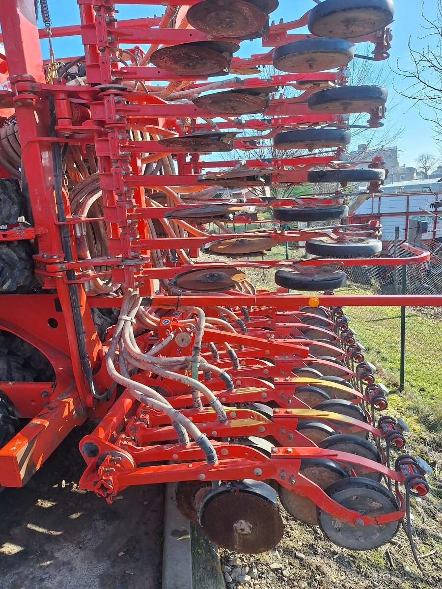 Secí stroj KUHN Espro 6000R - 5