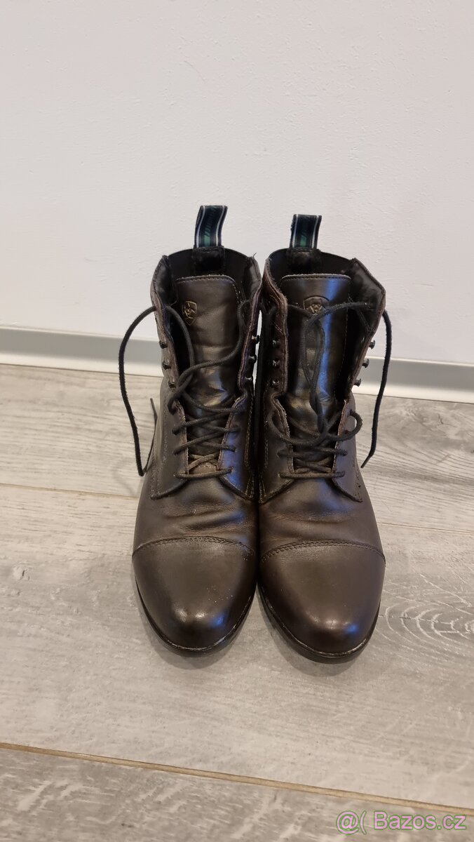 Jezdecká perka Ariat - 5