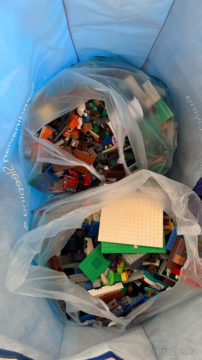 Lego směs kostek 24,7 kg Ninjago, Minecraft, City, Friends - 5