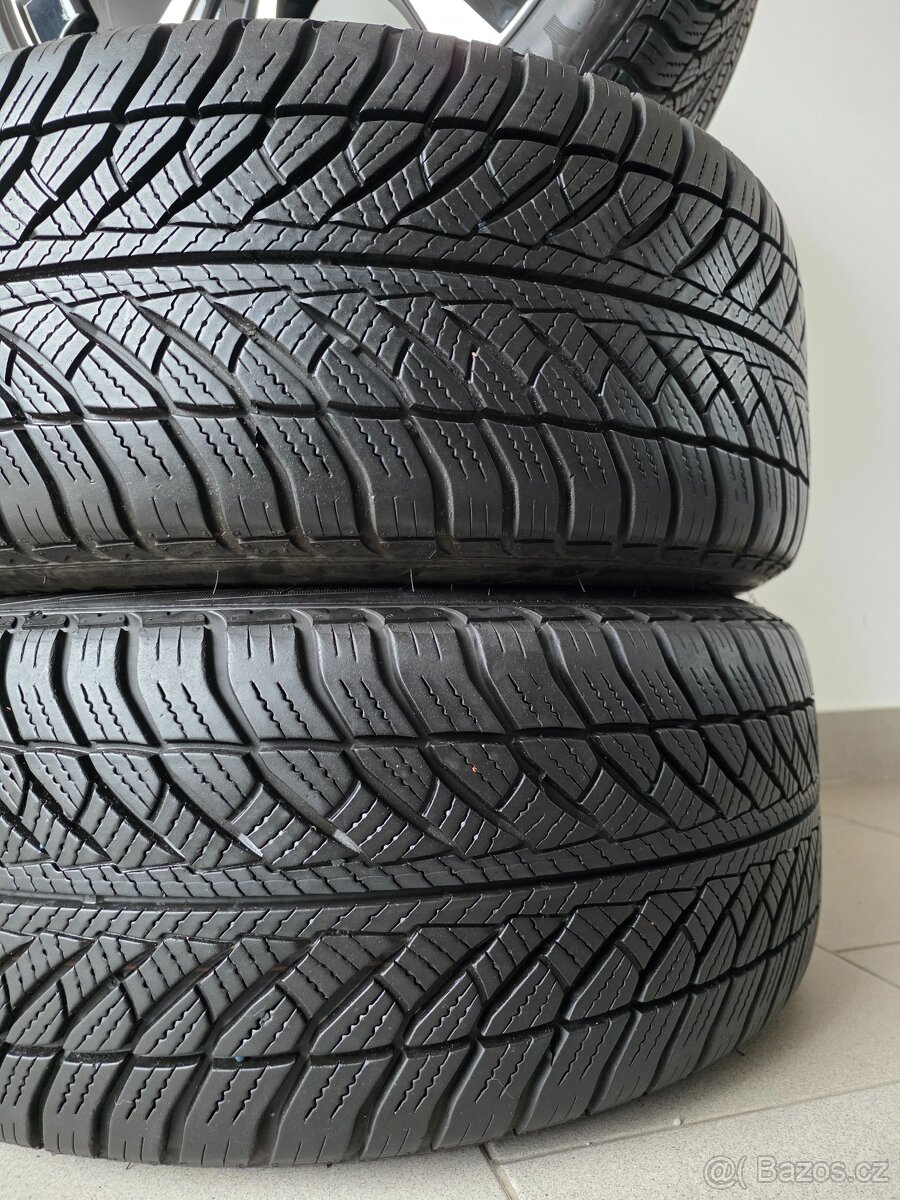 Orig. Mercedes 5x112 Zimní Goodyear 245/45/18 - Top - 5