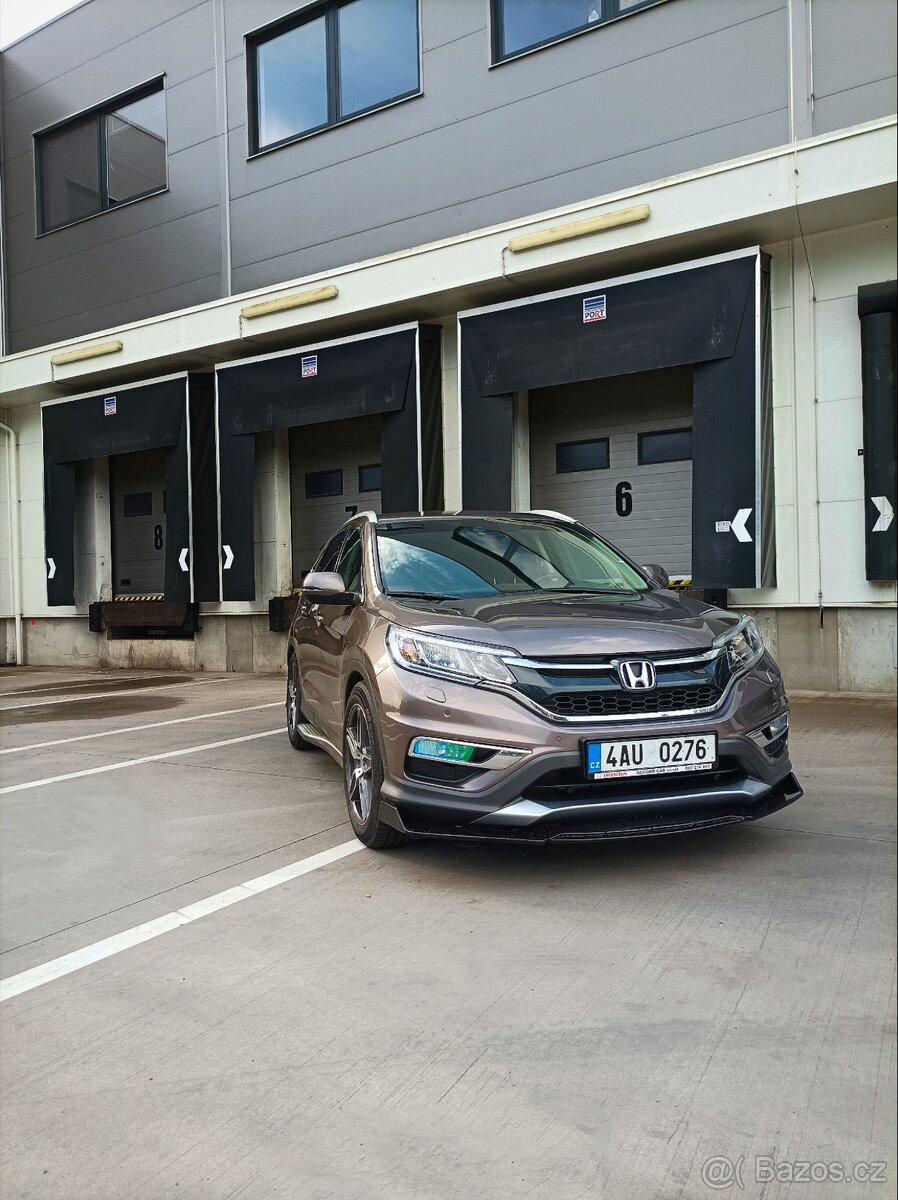 Honda CR-V 2.0 benzín 4x4 - 5