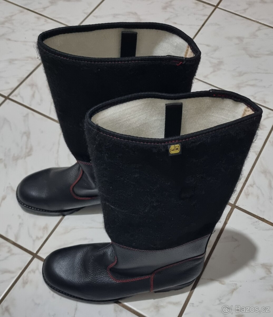 Filcáky zimní pracovní obuv - 5