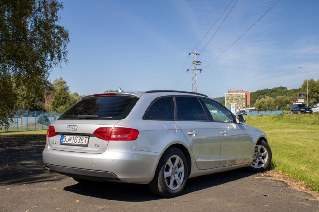 Audi A4 Avant 2.0 TDI 136k - 5