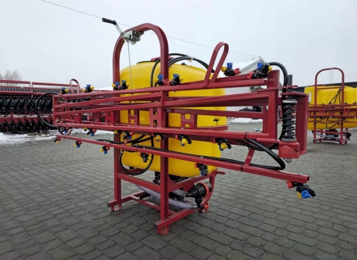 Postřikovač na traktor Strumyk - 5