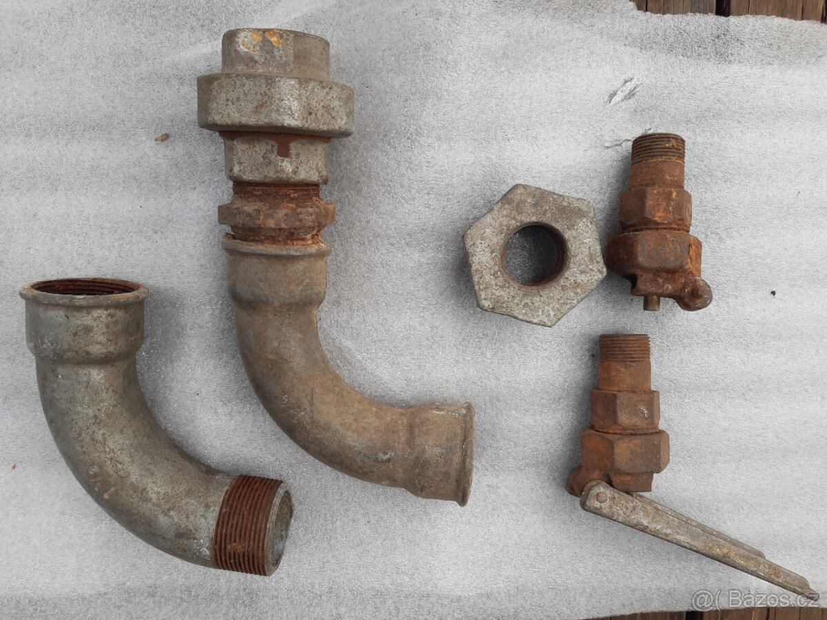 Šroubení vodovodní fitinky - 5