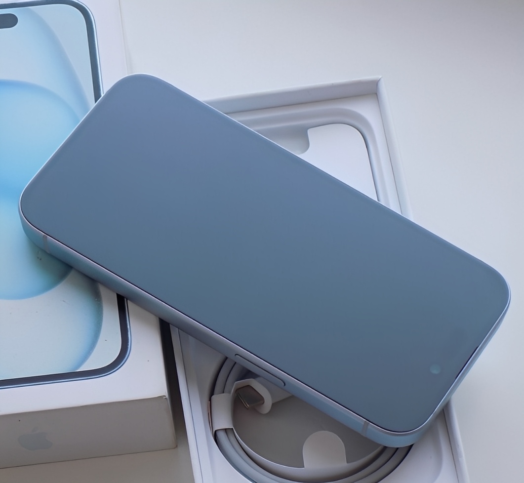 iPhone 15 Blue BATERIE 100% TOP - 5