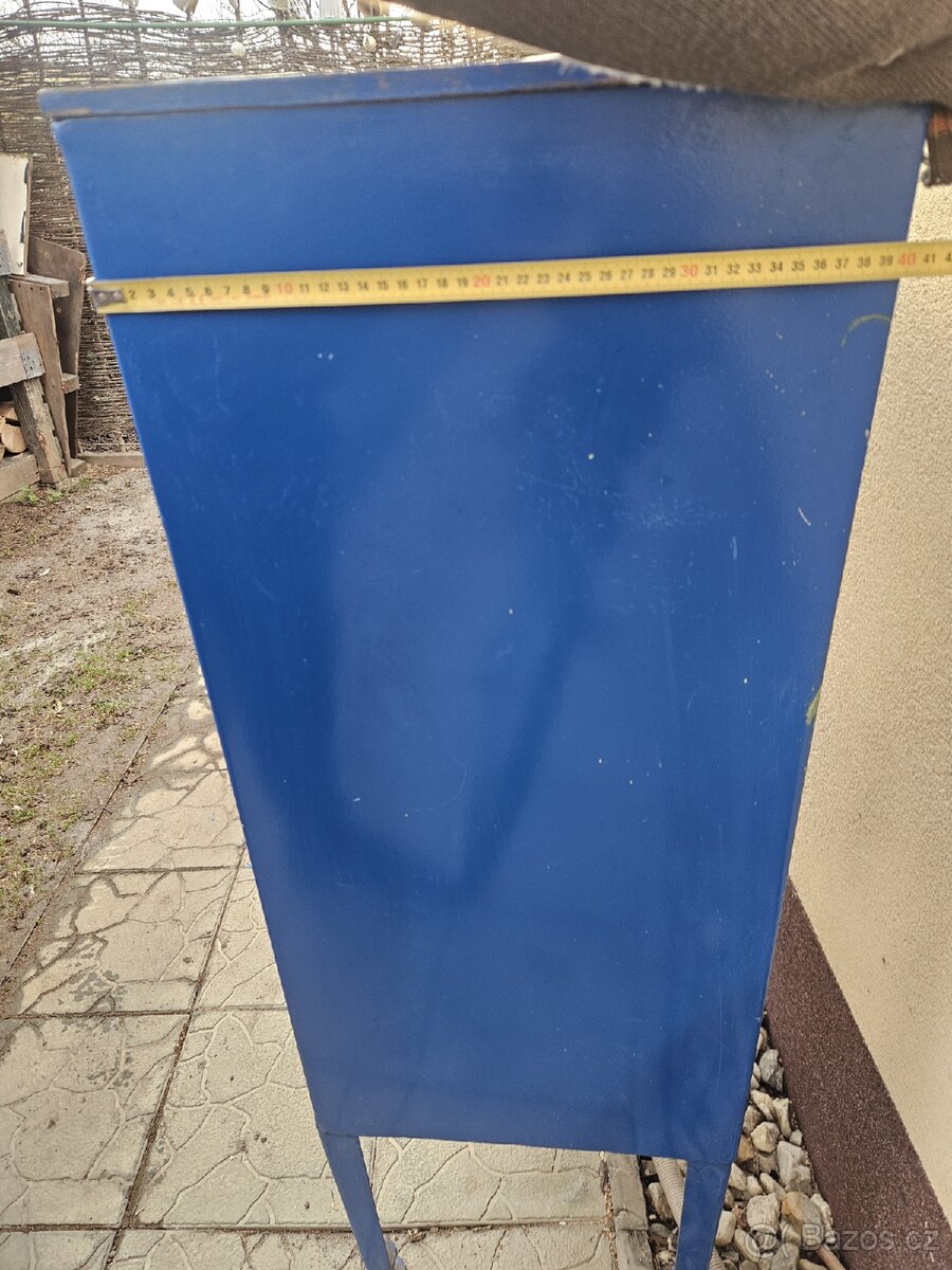 Plechová skříň do dílny - 5
