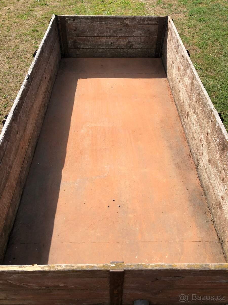 Dvoukolový vlek za traktor - 5