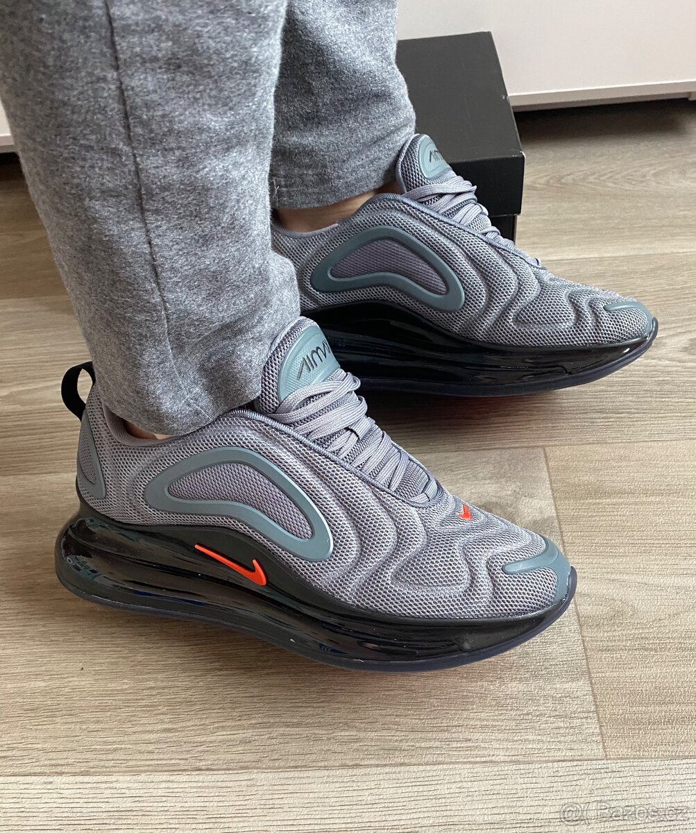 Tenisky Nike Air 720 - 5