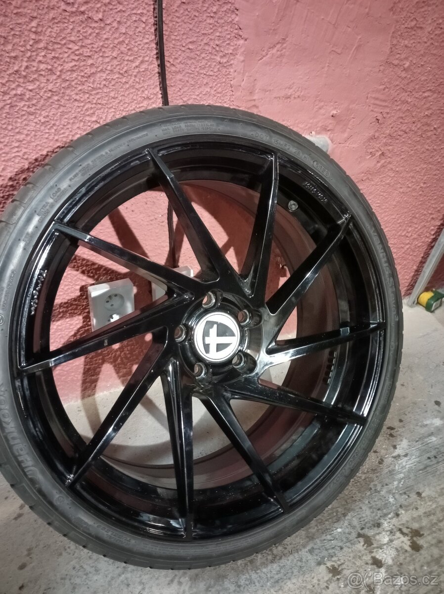 Tomason TN17 20" 5x112 směrové 2x levé 2x pravé - 5