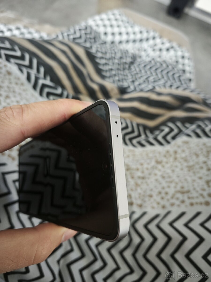 Samsung Galaxy Z Flip6 256GB | 100% STAV VIZ POPIS - 5