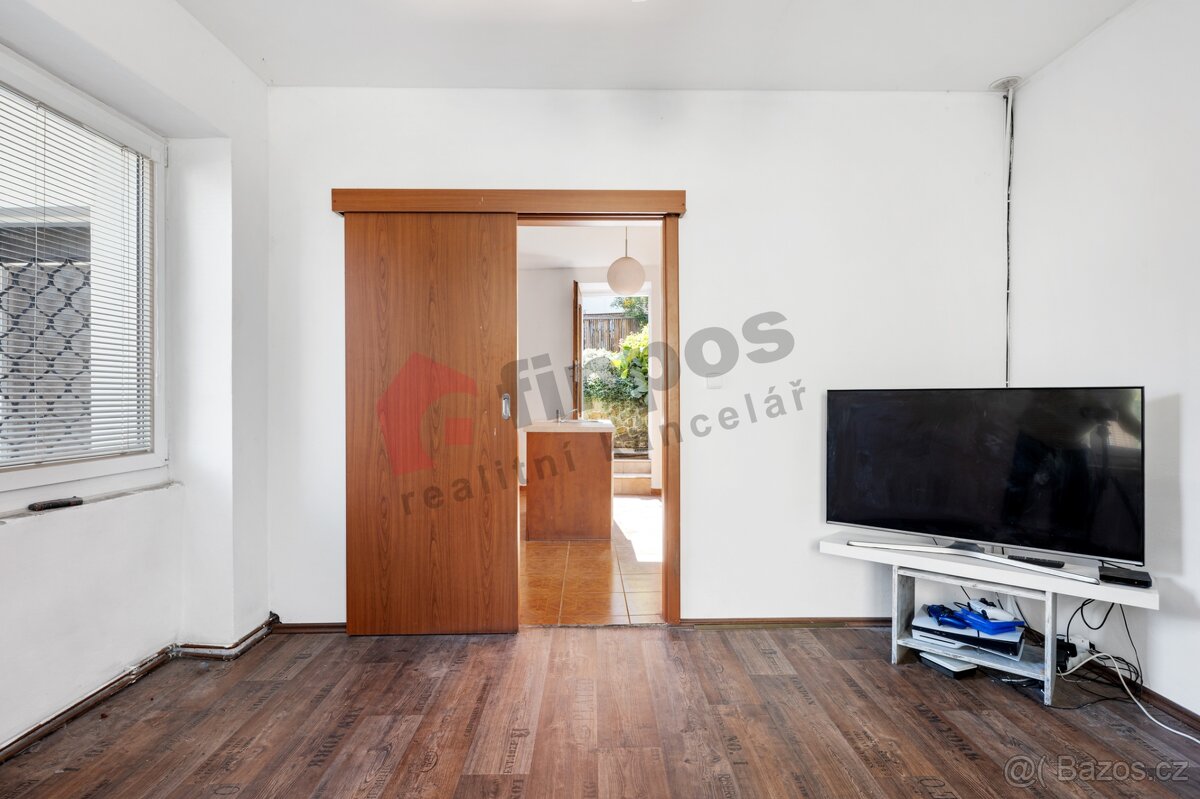 Prodej rodinného domu se zahradou - Praha Uhříněves - 5