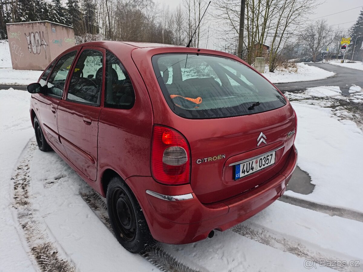 Citroen Xsara picassi 1.6i - 5