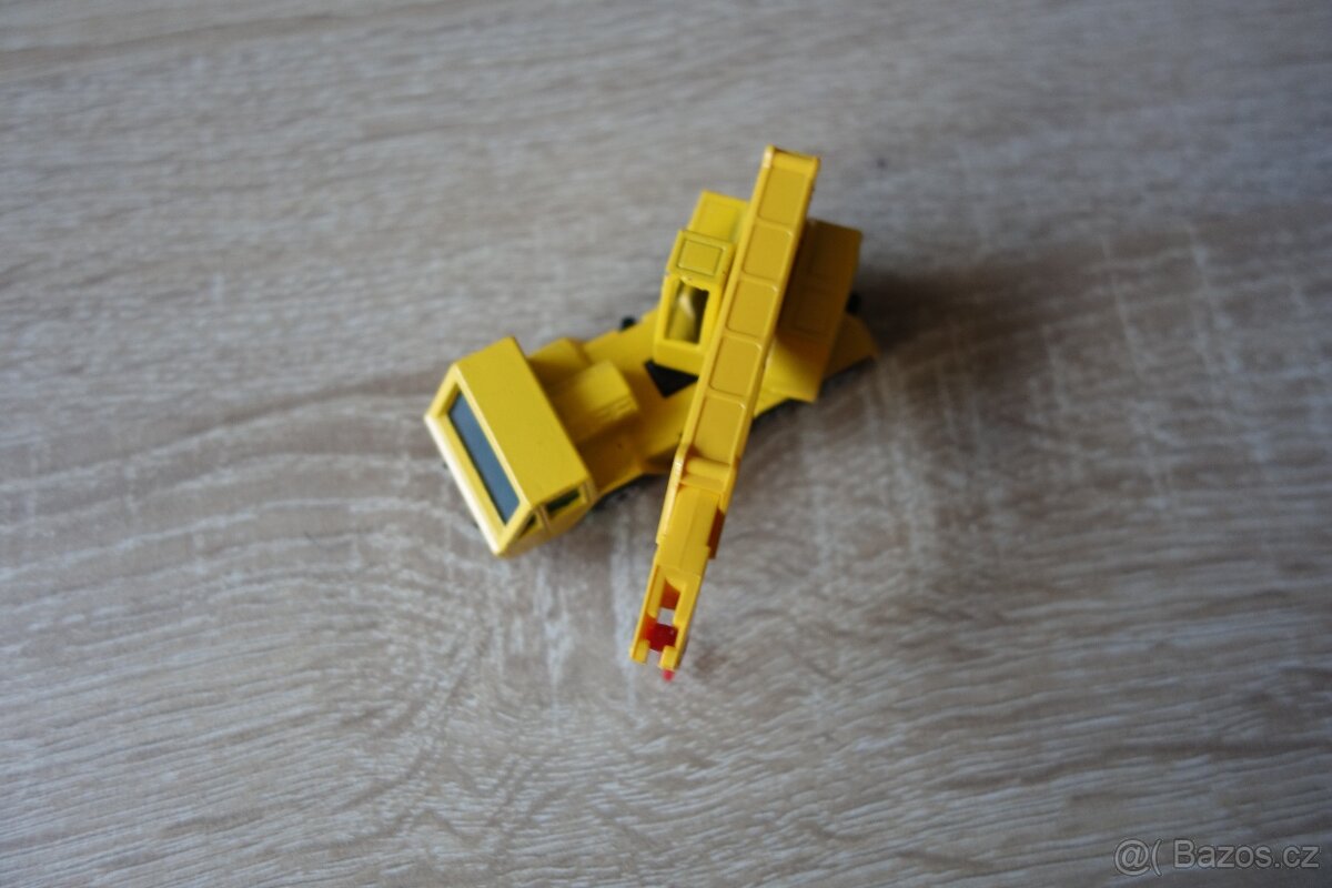 Matchbox Superfast No. 49 Crane Truck - 5