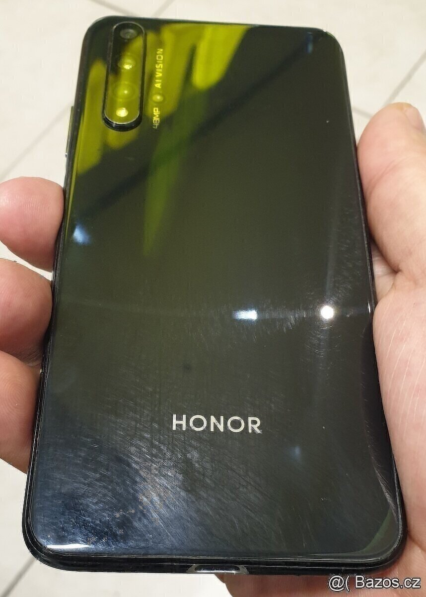 HONOR 20 4G 6GB/128GB + 4ОО GB SDXC + EXTRA BALENÍ - 5