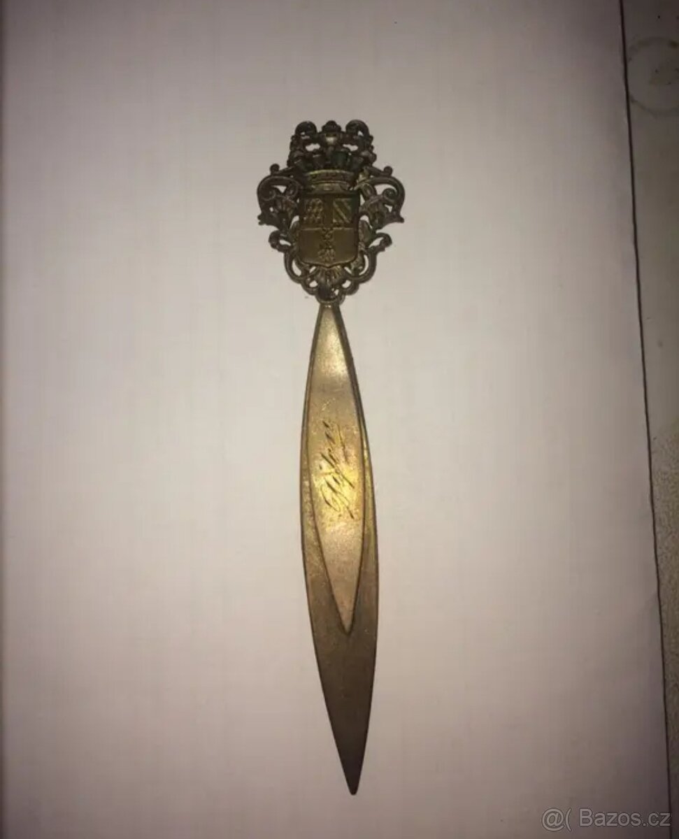 STAROŽITNOSTI Z PŮDY - 5