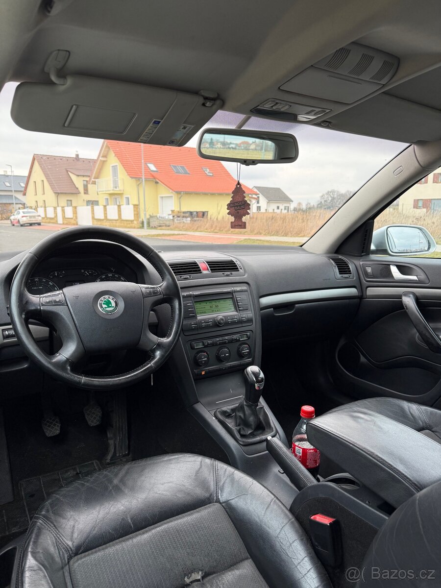 Škoda Octavia II 2.0tdi - 5