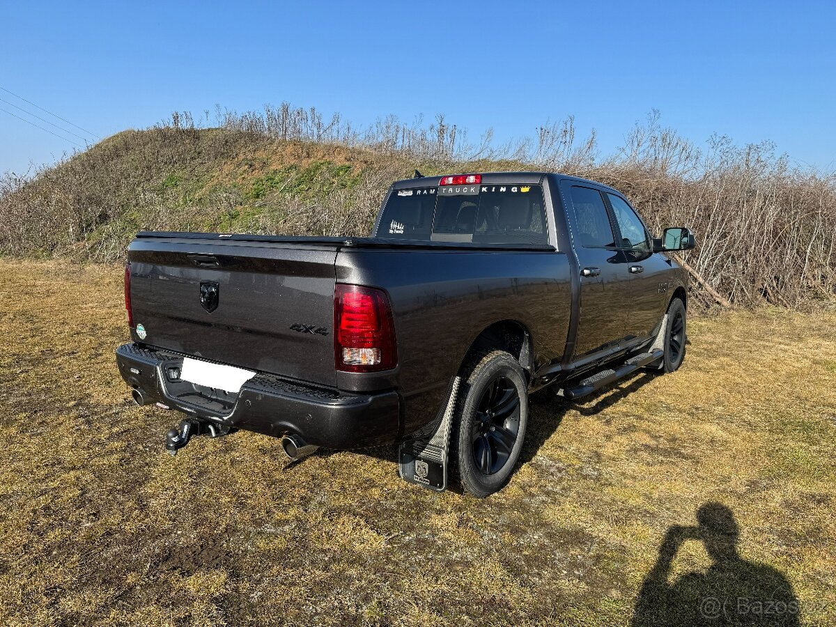 Dodge Ram, 1500 Night Edition bez nehody - 5
