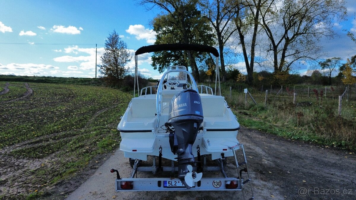 Prodám motorový člun BAYLINER CC5 + trailer - 5