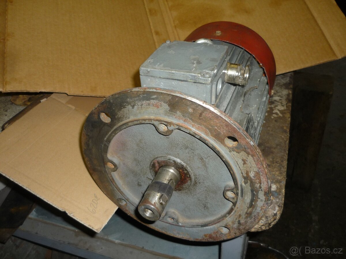 elektromotor Mez Mohelnice 380V/2,2kw/1400 ot./min - 5