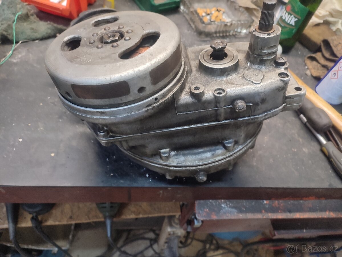 Cz 125 A motor - 5