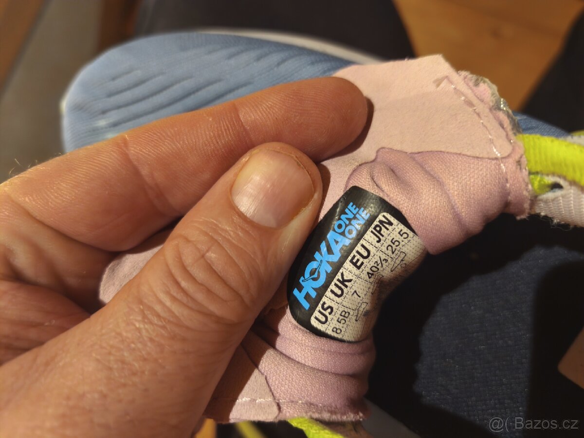 Běžecké boty HOKA - 5