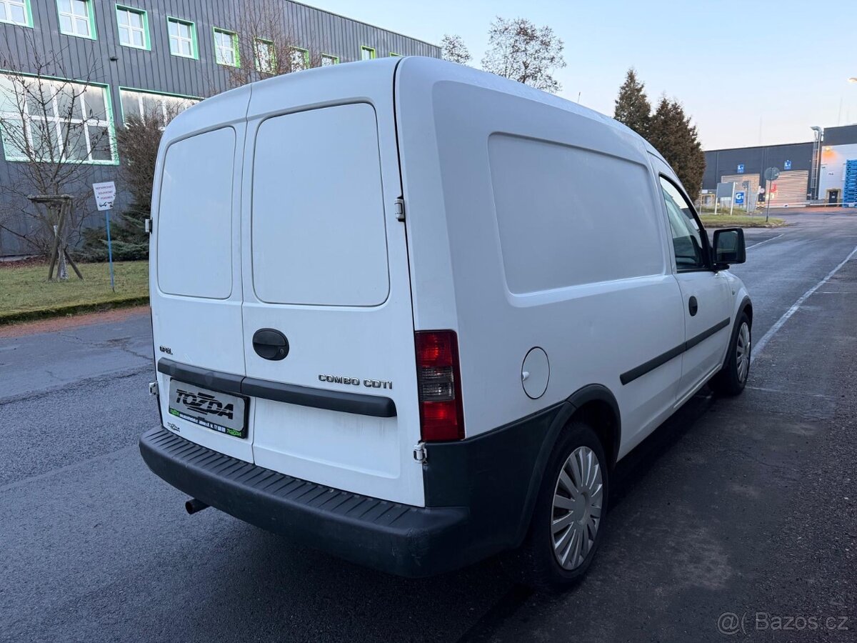 Opel Combo 1,3 CDTi Van - 5