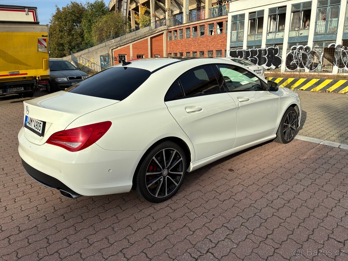 Mercedes-Benz CLA180 - 5
