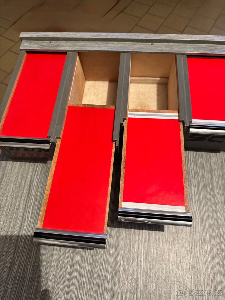 Kancelářský stůl do dílny - 5