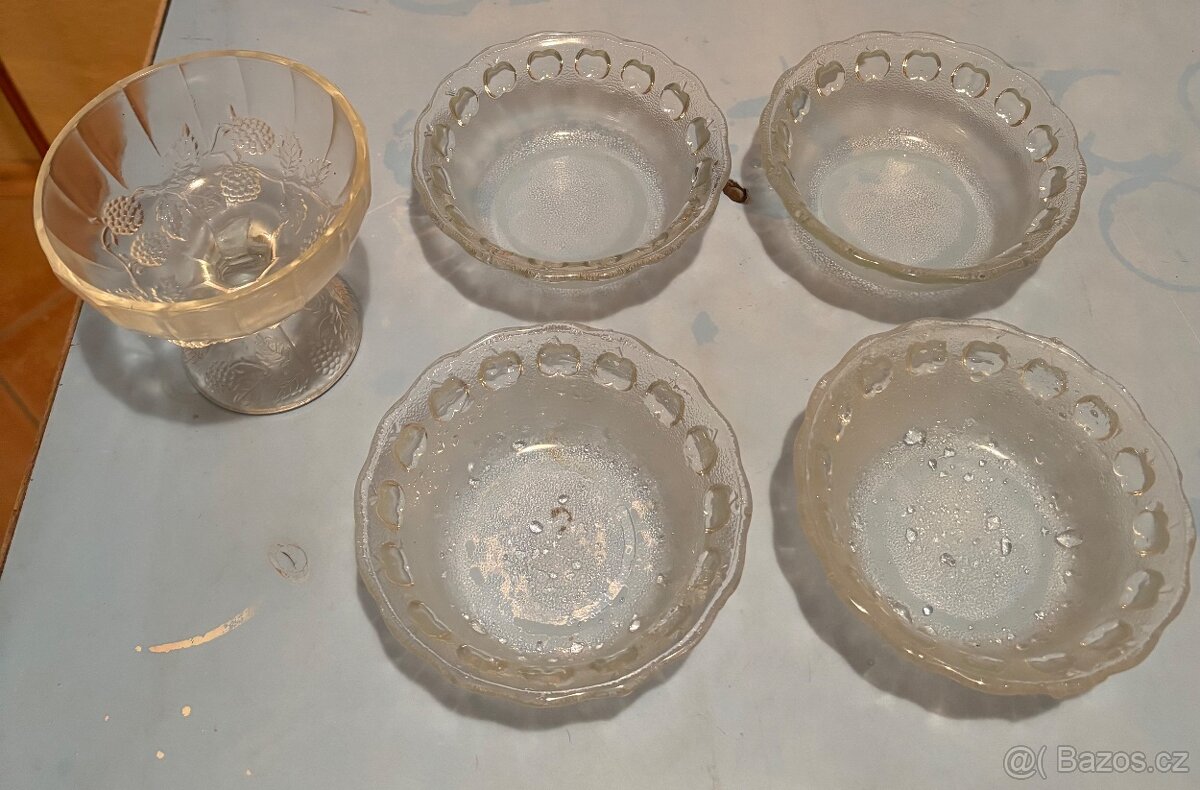 Skleničky-poháry-misky - 5