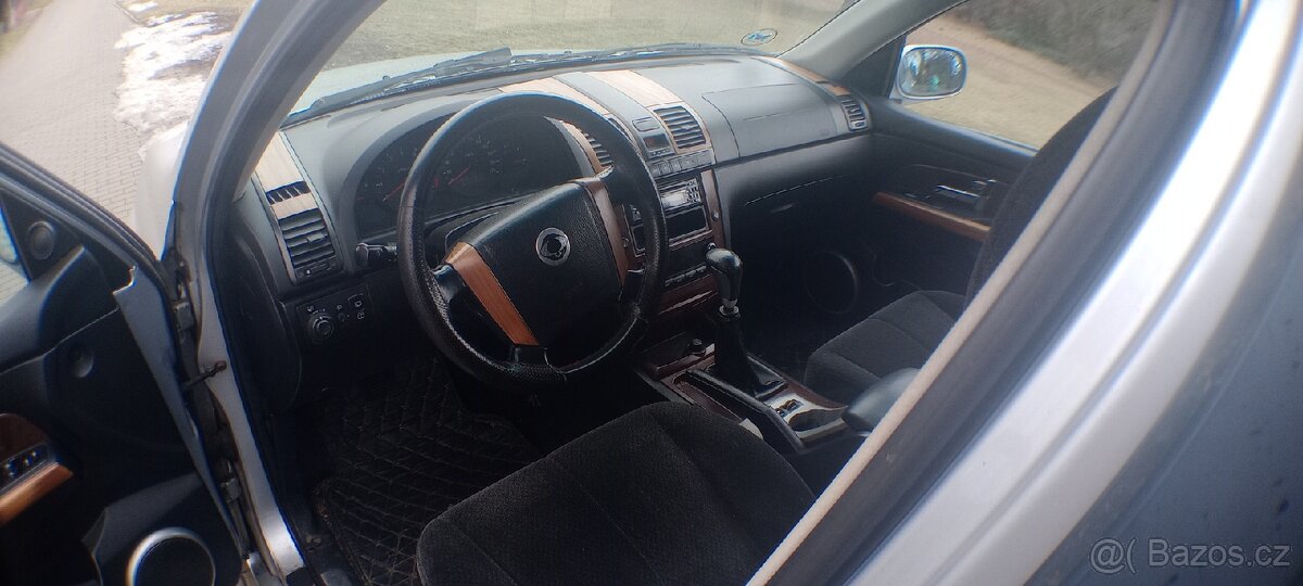 Sangyoung rexton benzin 2.3 - 5