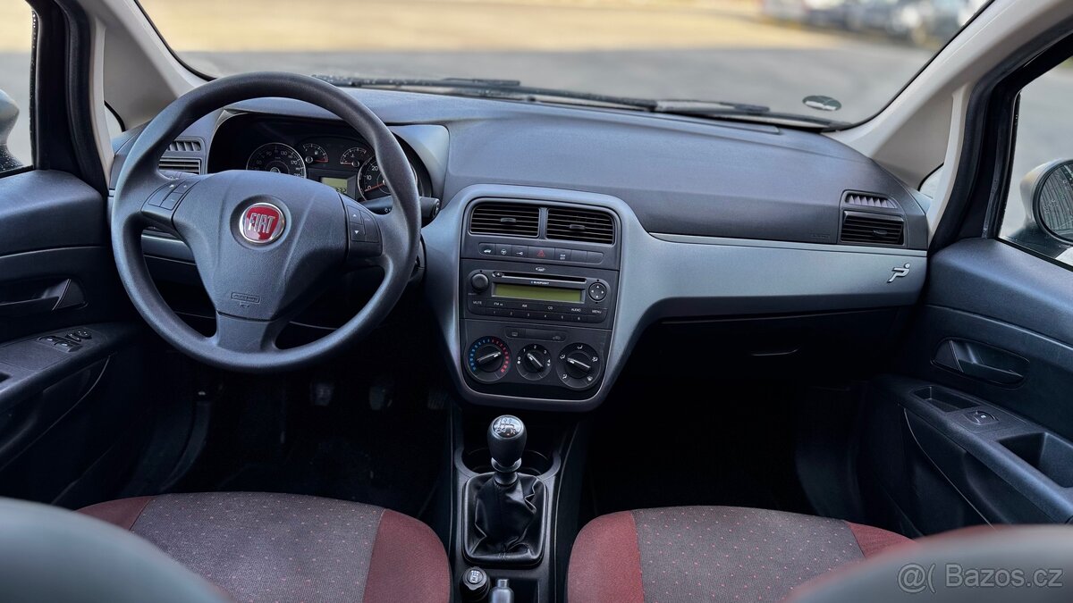 Fiat Grande Punto 1.4 57kw 2009 1 majitel - 5