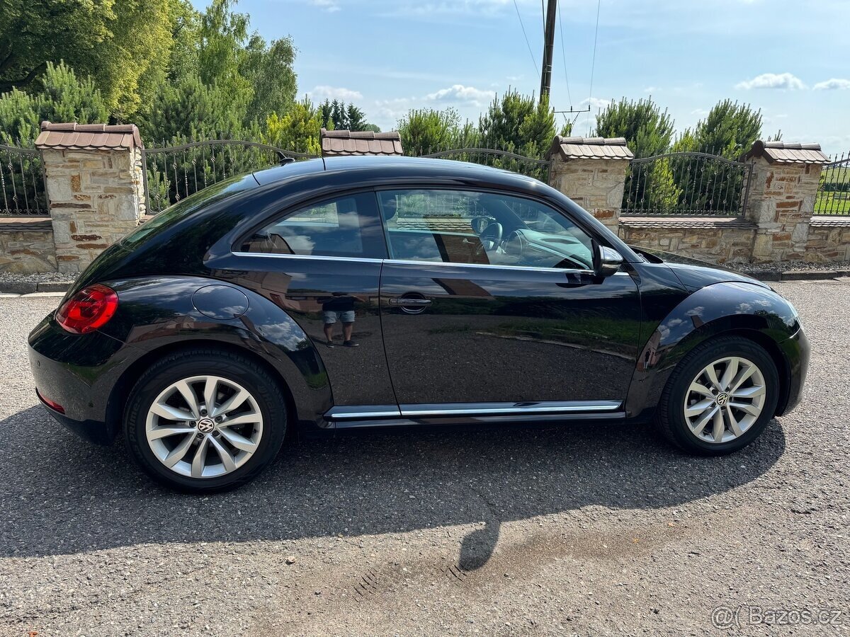 VW Beetle 1,2 TSI 77KW manuál6Q-top stav-serviska,bez koroze - 5