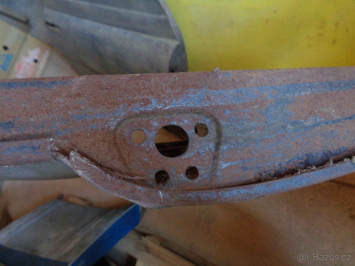 Škoda Spartak nové předni dveře original pant na čtyři šrou - 5
