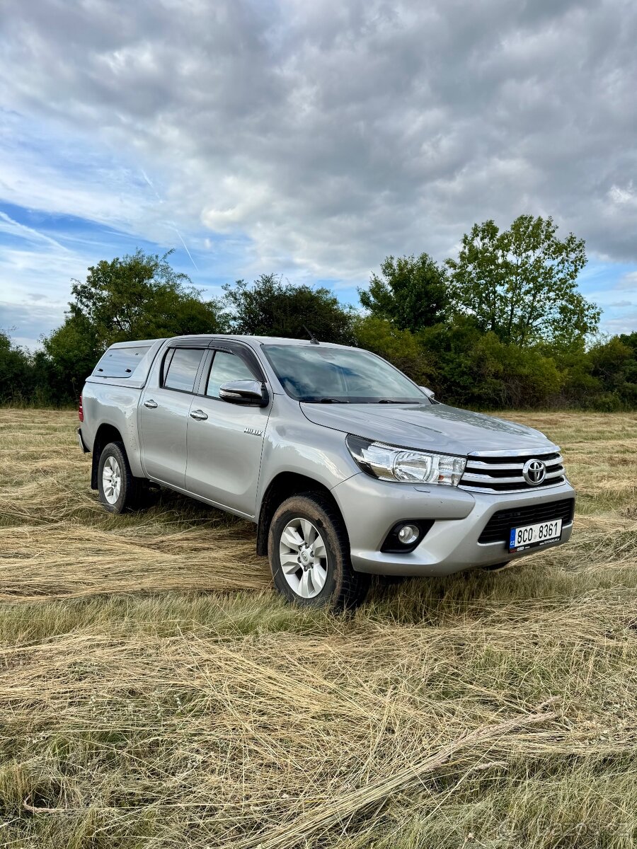 Toyota Hilux 2.4 110kw - 5
