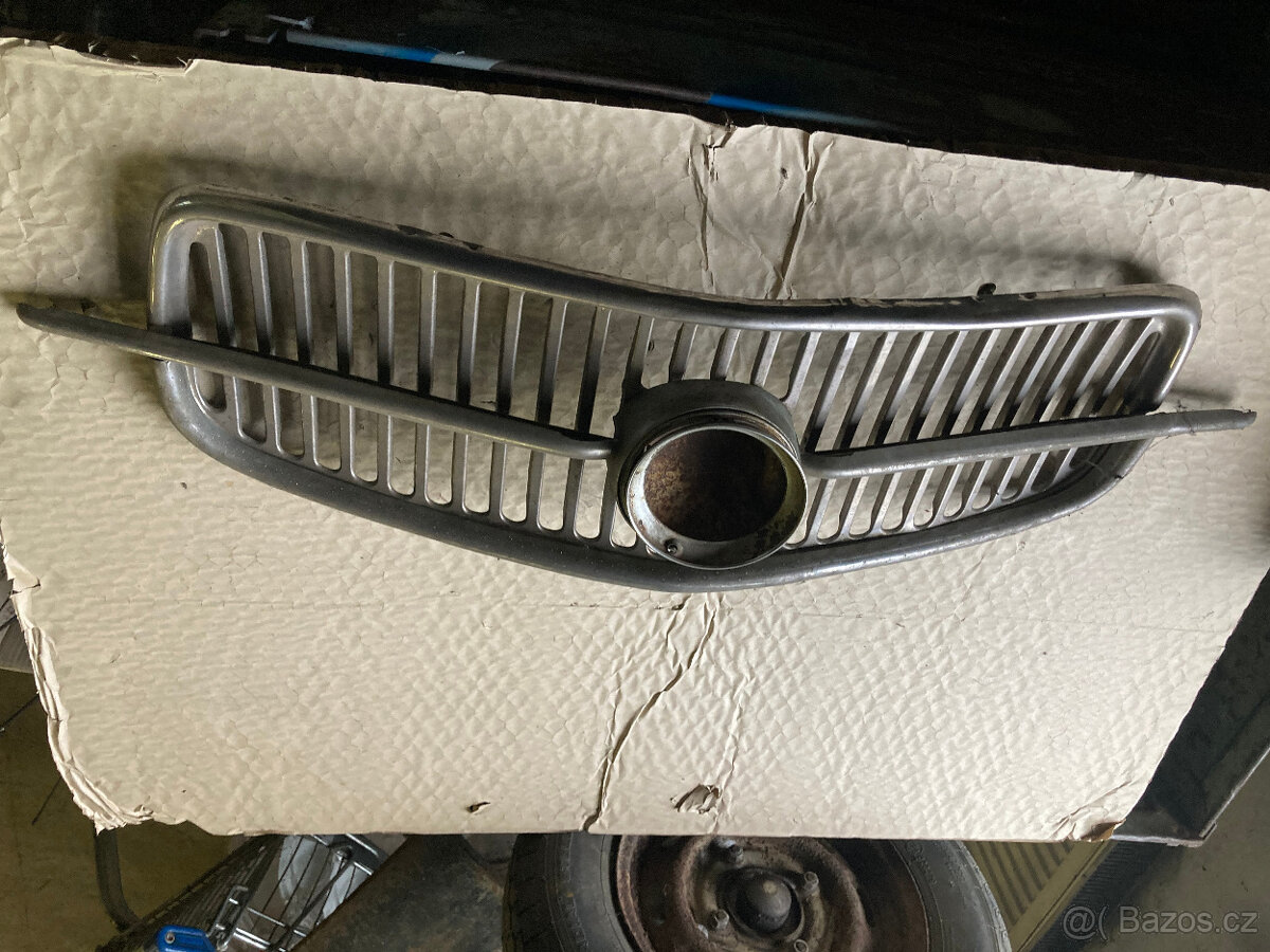 Maska chromová FIAT 1100 +jiné díly - 5