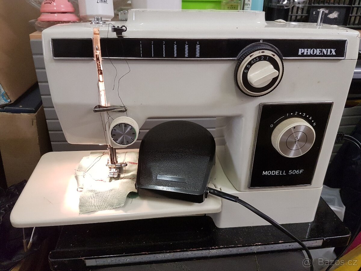 Šicí stroj Phoenix , model 506 F - 5