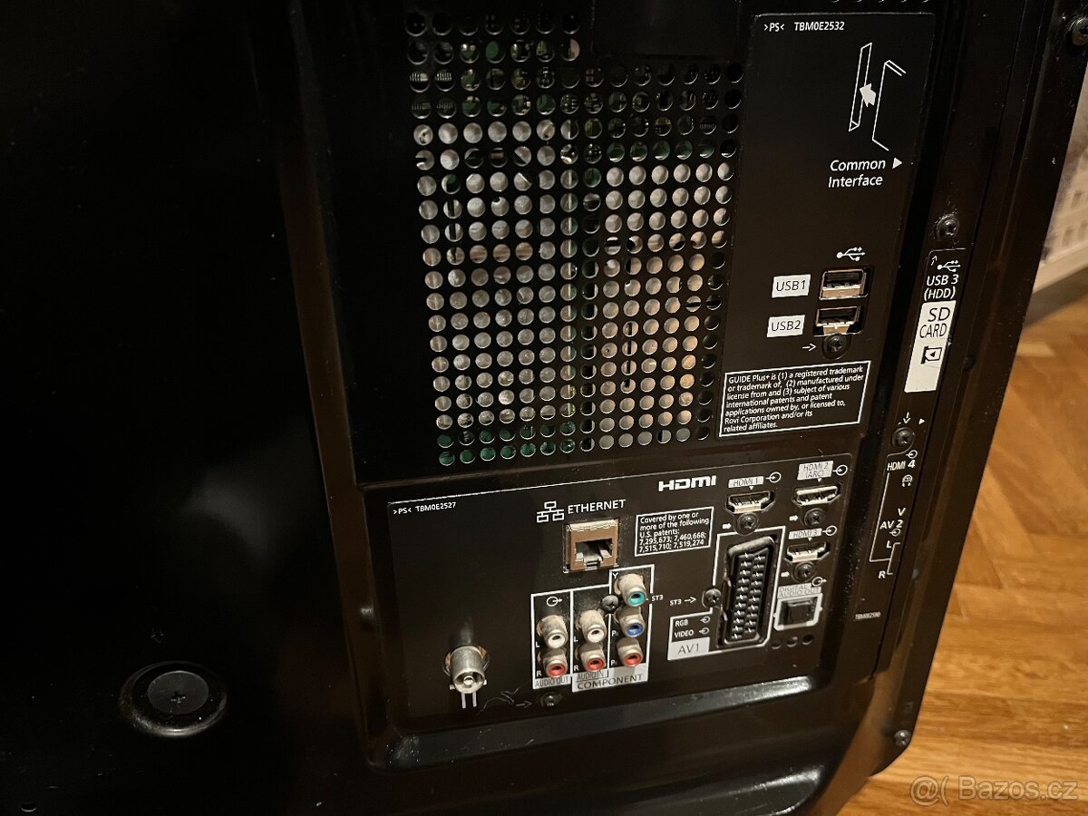 Televize Panasonic Viera - 105cm - 5