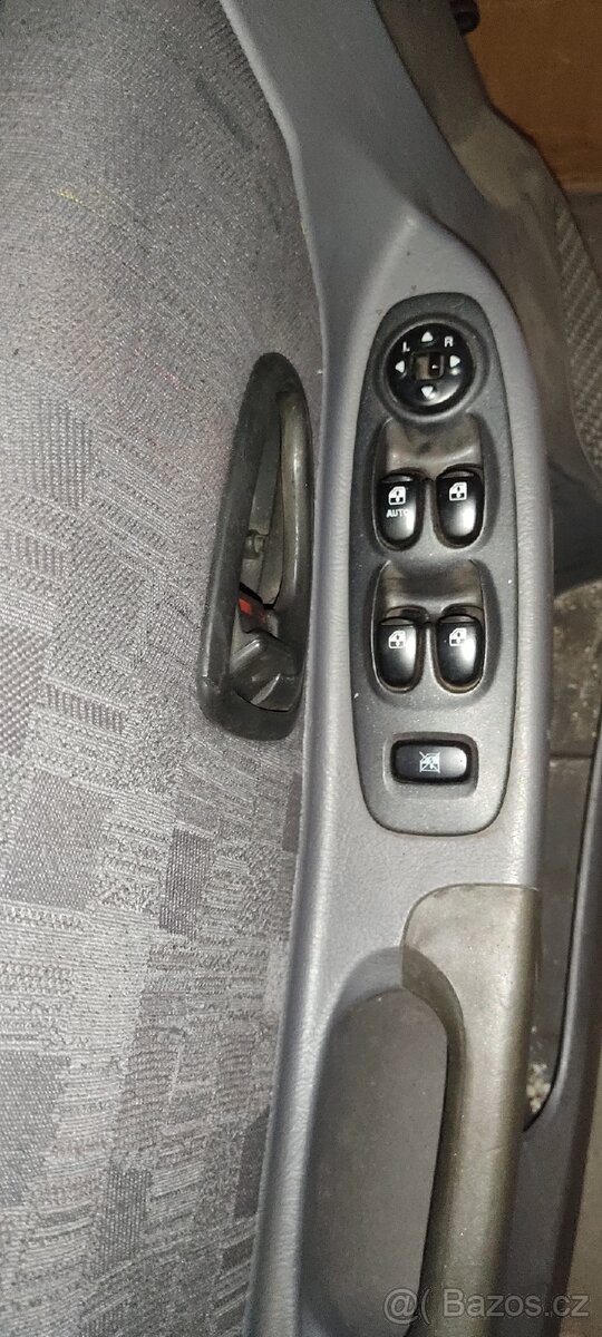 Hyundai accent 2005 - 5