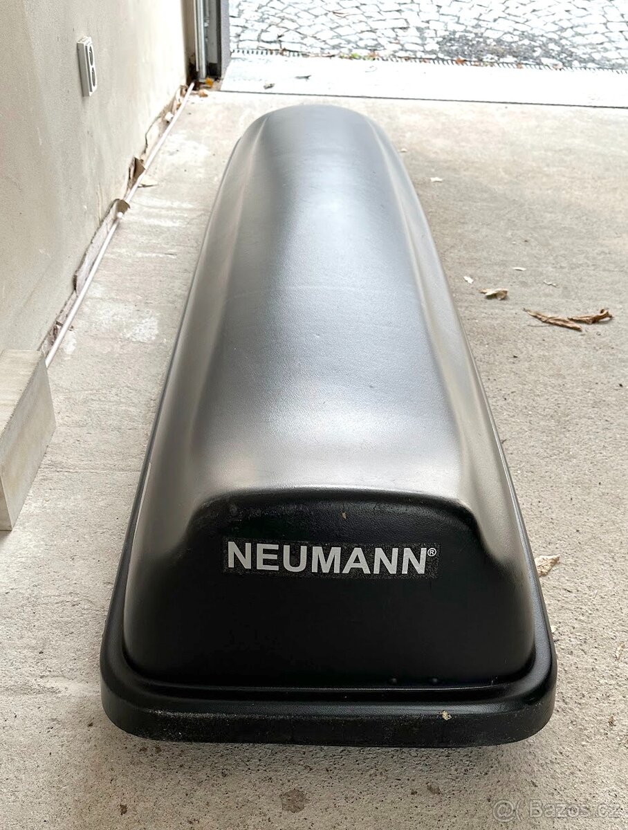 Střešní box Rakev - Neumann Whale - 5