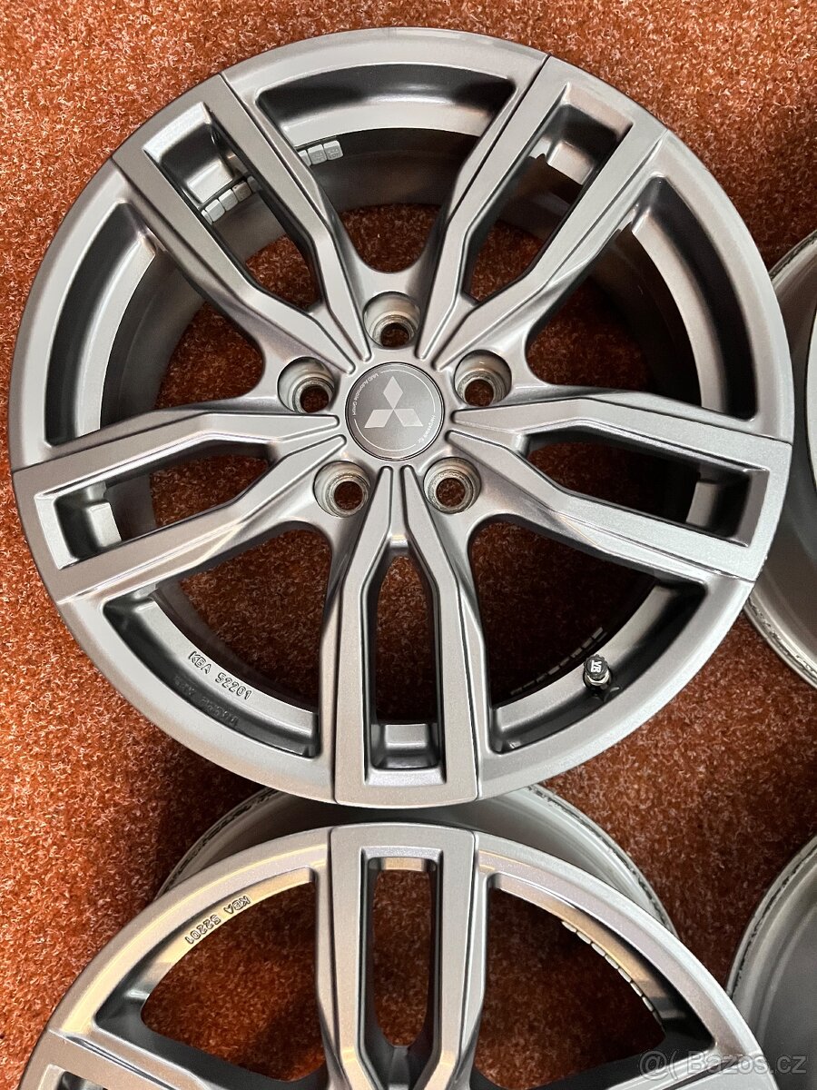 5x114,3 R17 Mitsubishi Outlander / ASX - ET 38 - TPMS - 5