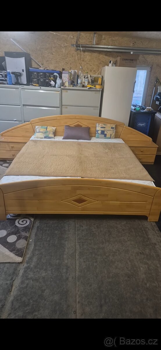 Postel 180x200 s rošty a matrací - 5