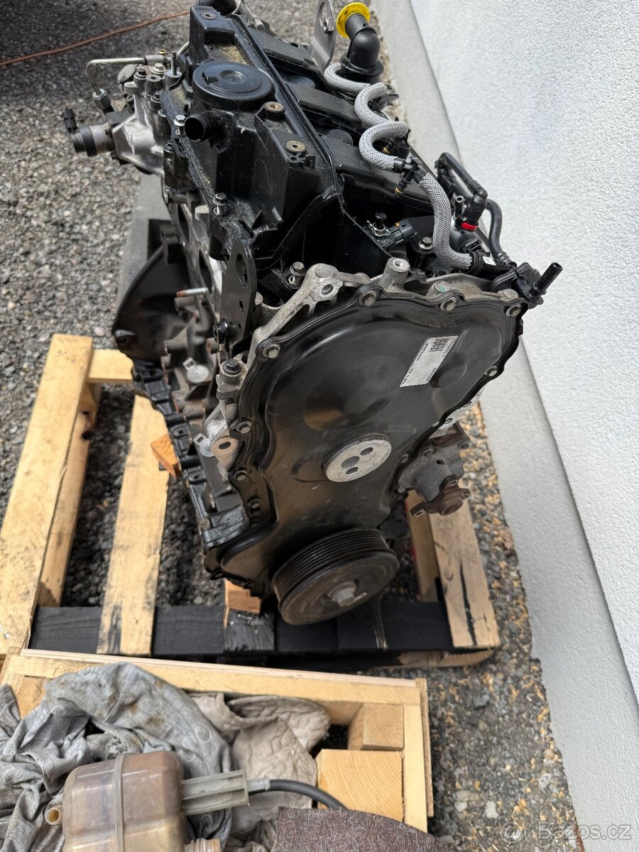 Prodám motor Renault 1,6 Bitdi.118 kw. - 5