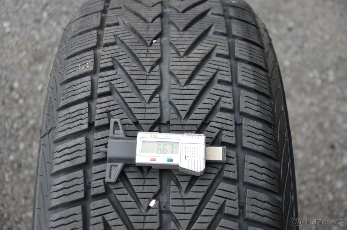 Volkswagen T5 - alu kola Ronal, 8x17 ET35 + zimní pneu - 5