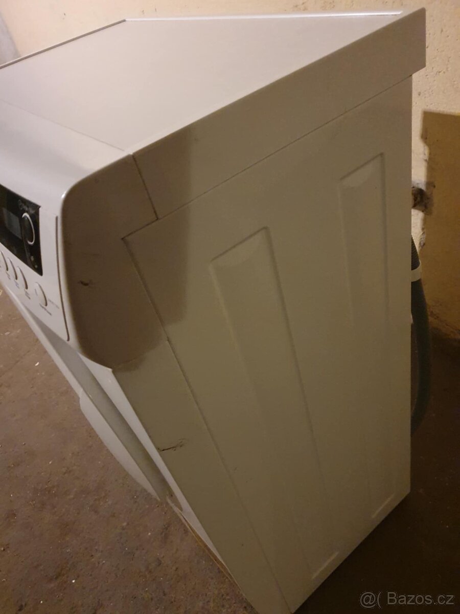 PRACKA ZANUSSI,BOCNI PLNENI,5KG,PLNE FUNKCNI - 5