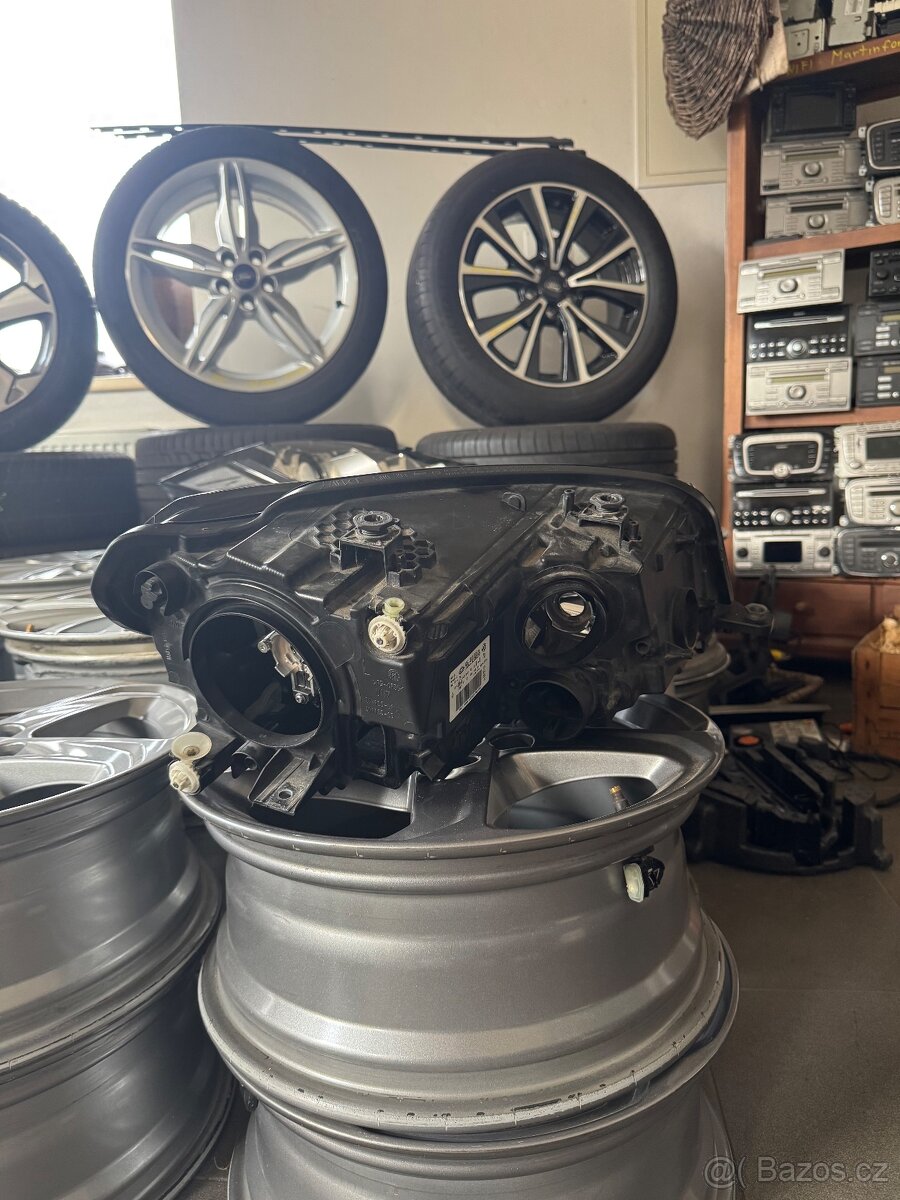 Volkswagen Caddy ||| Levé přední světlo - 5