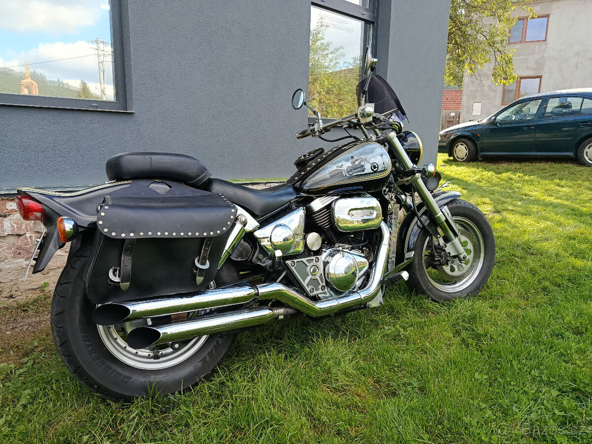 Suzuki VZ 800 Marauder - 5